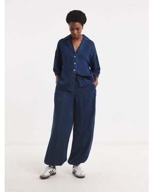JD Williams Lightweight Denim Balloon Leg Jogger Jeans - Blue