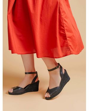 Jones Bootmaker Jones Bootmaker Leather Leather Wedge-Heeled Sandals - Orange