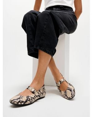 Fitflop Delicato Snake Mary Janes Shoes - Schwarz