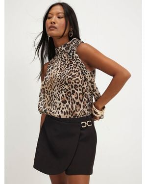 River Island Petite Buckle Wrap Skorts - Schwarz