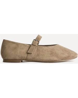 Linzi Nadira Mary Jane Style Flats - Natural