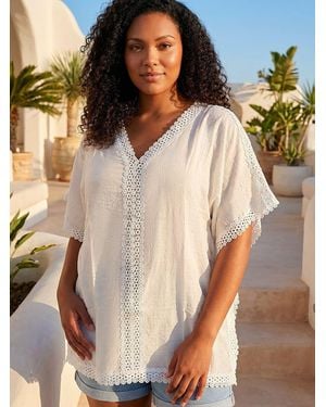 Roman Curve Crochet Kimono Top - White