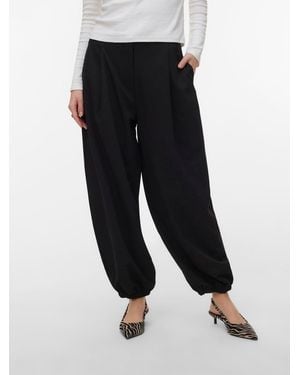 Vero Moda Mid Rise Balloon Leg Pants - Black