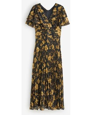 Jolie Moi Chiffon Ruflle Sleeve Pleated Maxi Dress - Green
