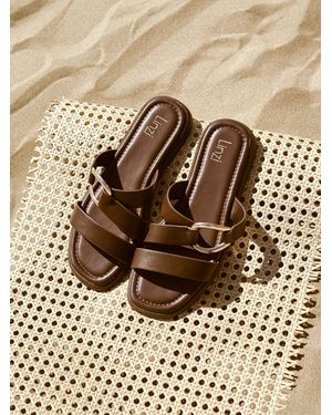 Linzi Cassandra Double Strap Sandals With Buckle Detail - Metallic