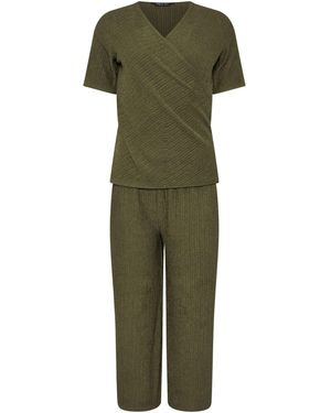 M Com Textured Top And Pants Set - Green