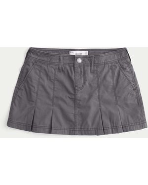 Hollister Low Rise Twill Pleated Mini Skirt - Gray