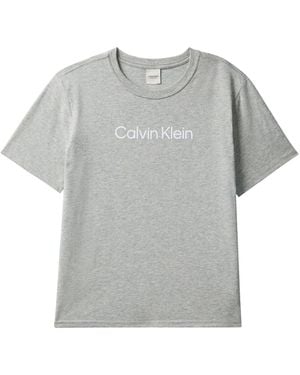 Calvin Klein Calvin Klein Breathable Quick-Dry Travel T-Shirt - Gray