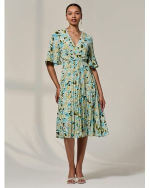 Jolie Moi Half Sleeve Pleated Midi Dress - Green