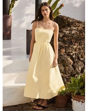Ro & Zo Buttermilk Scallop Cut Out Dress With Linen - Natural