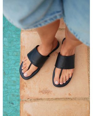 Linzi Amara Toe Post Flat Sandals - Blue