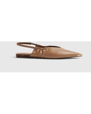 River Island Metal Point Toe Flat Shoes - Weiß