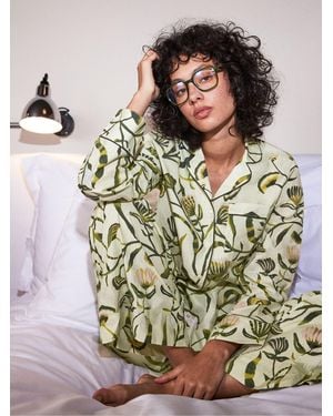 Ro & Zo Floral Print Long Pj Set With Eye Mask - Green
