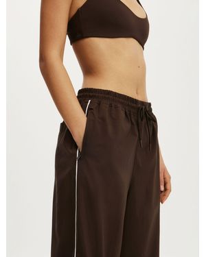 Cotton On Mid Rise Baggy Woven Sweatpants With Pipping Side Detailing - White