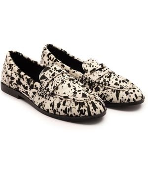 OFF THE HOOK Sienna Leather Ruched Loafers - White