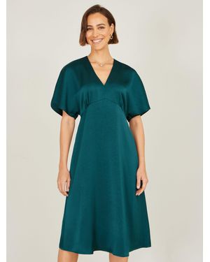 Yumi' Satin Midi Kimono Dress - Green