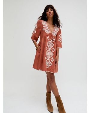Raffya Arabella V-Neck Embroidered Mini Dress - Rot