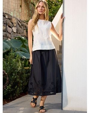 M Com Cutwork Detail Skirt - Black