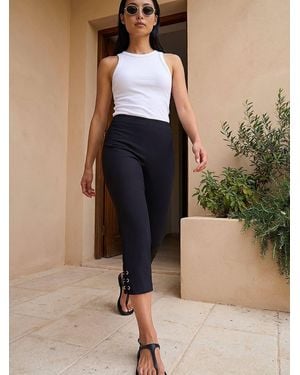 Roman Petite Eyelet Cropped Stretch Pants - Black