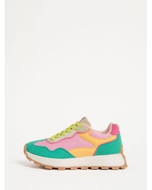 Love & Roses Multi Mix Material Retro Comfort Jogger Sneakers - Green