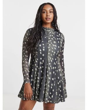 Simply Be Seam Detail Mesh Midi Dress With Slash Neck - Green