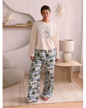 Bath & Body Works Christmas Scene Long Sleeve Flannel Pyjamas - Natural