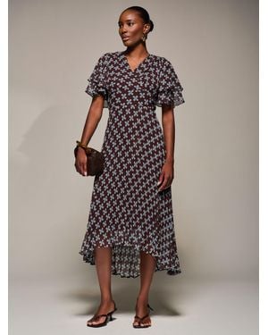 Jolie Moi Jolie Moi Dark Angel Sleeve Pleated Chiffon Midaxi Dress - Brown