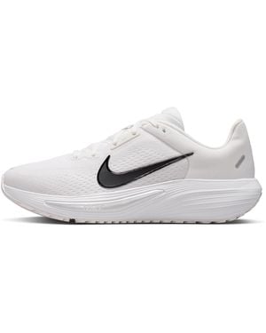 Nike Quest 7 Road Running Shoes - White