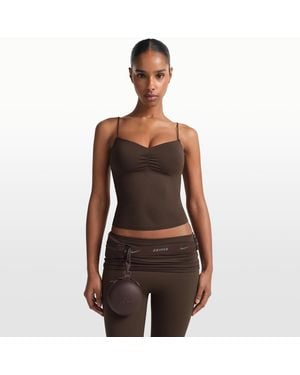 Nike Skims Hardshell Round Case - Brown