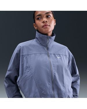 Nike Sportswear Everything Wovens Oversized Repel Uv Protection Jacket - Blue
