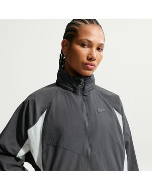 Nike Sportswear Woven Jacket - Gray