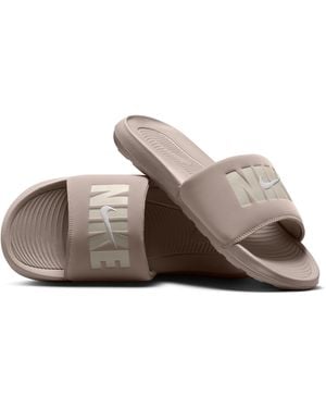 Nike Victori One Se Slides - Brown