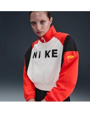 Nike Sportswear Woven Lightweight 1/4-Zip Jacket - Red