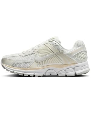 Nike Zoom Vomero Shoes With Reflective Accents - White