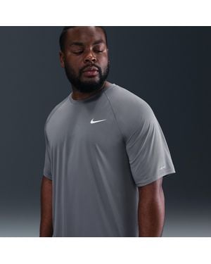 Nike Swim Hydroguard Essential Dri-Fit Uv Short Sleeve Top (Big & Tall) - Gray