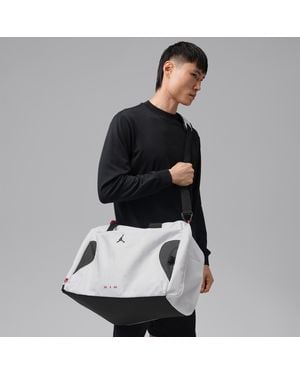Nike Element Duffel (68.8L) - Black