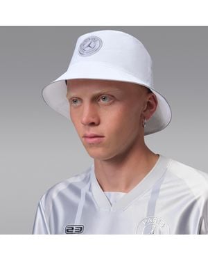 Nike Paris Saint-Germain Apex Bucket Hat - White
