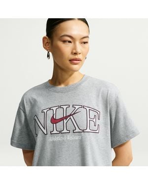 Nike Sportswear Classic Oversized T-Shirt - Gray