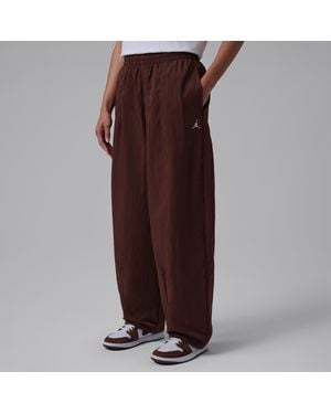 Nike Brooklyn Woven Pants - Brown