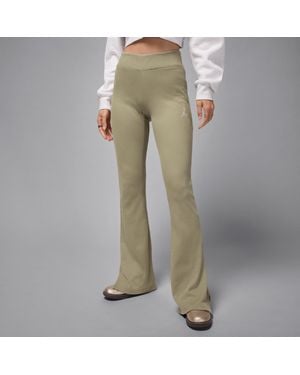 Nike Nike Brooklyn Essentials Mid-Rise Flared Leggings - Natural