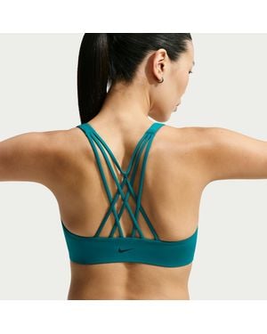 Nike Indy Strappy Light-Support Sports Bra - Green
