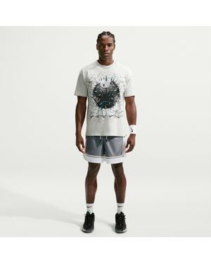 Nike Standard Issue Dri-Fit 6" Basketball Shorts - Gray
