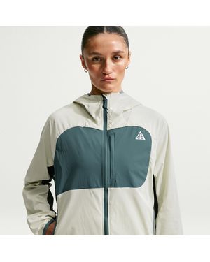 Nike Acg "Five Towers" Uv Protection Jacket - Green