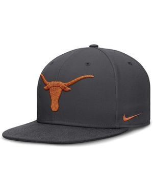 Nike Texas Pro Dri-Fit College Fitted Hat - Blue