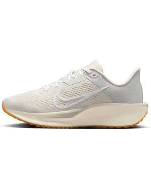 Nike Quest 6 Road Running Shoes - White