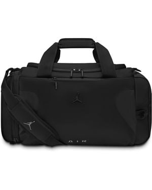 Nike Element Duffel (48.5L) - Black