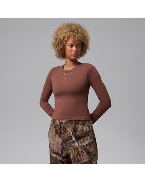 Nike Brooklyn Essentials Long-Sleeve Mid Layer T-Shirt - Brown