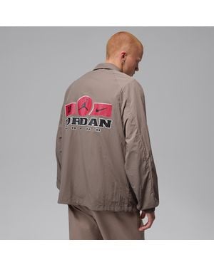 Nike Brooklyn Lightweight Shell Jacket - Brown