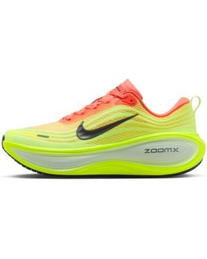 Nike Vomero Plus Road Running Shoes - Yellow