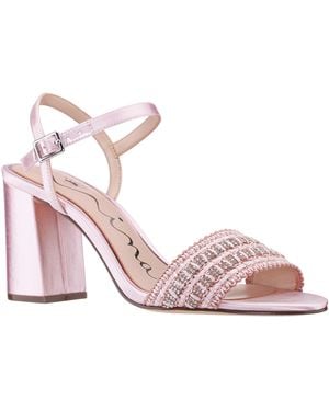 Nina Herma-icy Pink